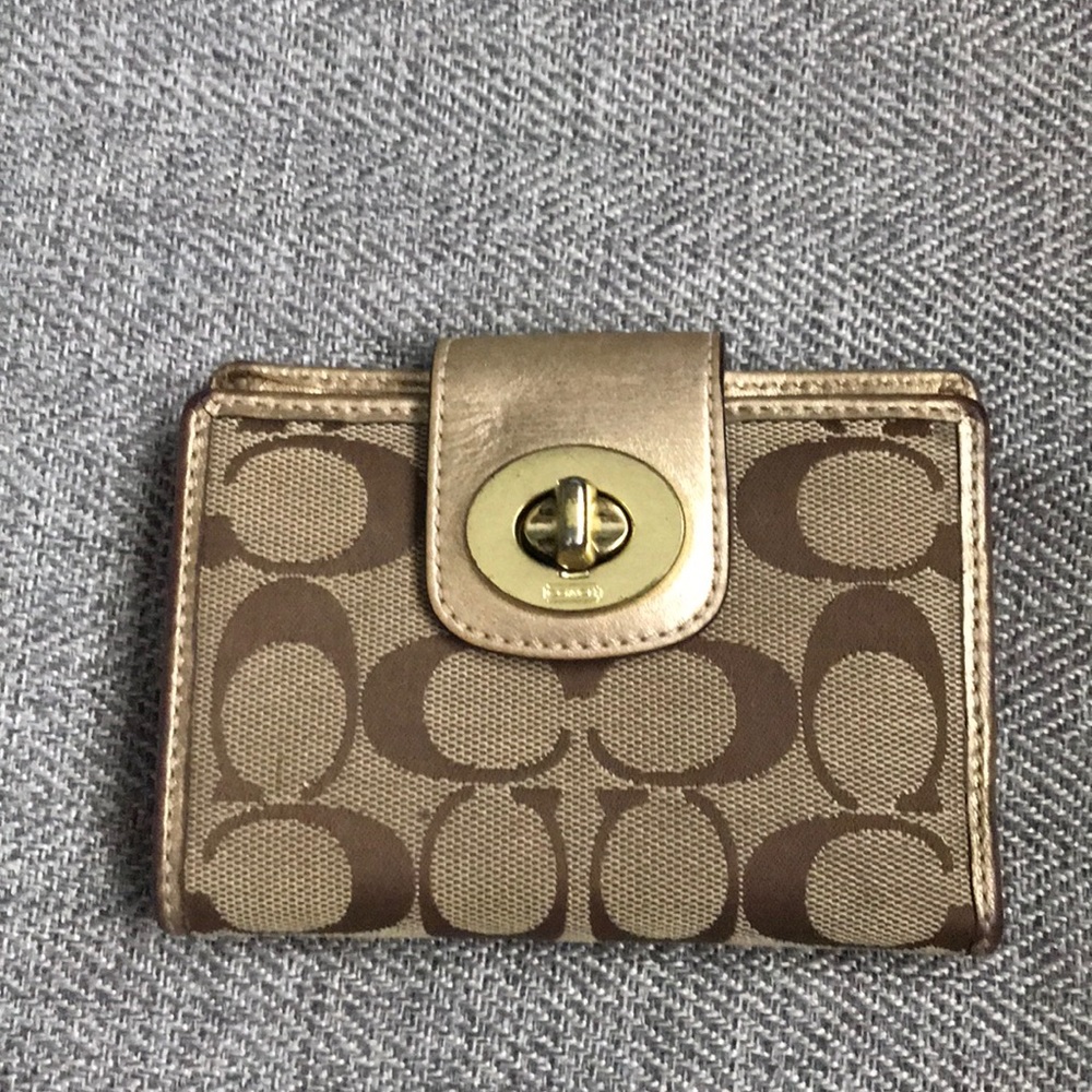 Coach wallet gold